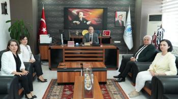 Türkiye Ulusal Ajansı İletişim Daire Başkanı Dr. Rana Kasapoğlu Önder, Rektörlüğümüz ile Fakültemizi Ziyarette Bulunarak Medya Merkezimizde Röportaj Verdi.