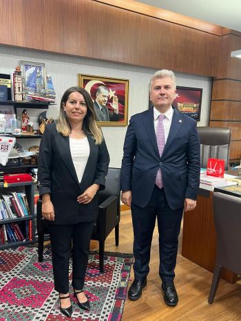 Dekanımız Prof. Dr. Hatice AYDIN'dan AK Parti Balıkesir Milletvekilimiz Sayın Dr.Mustafa CANBEY'e Ziyaret